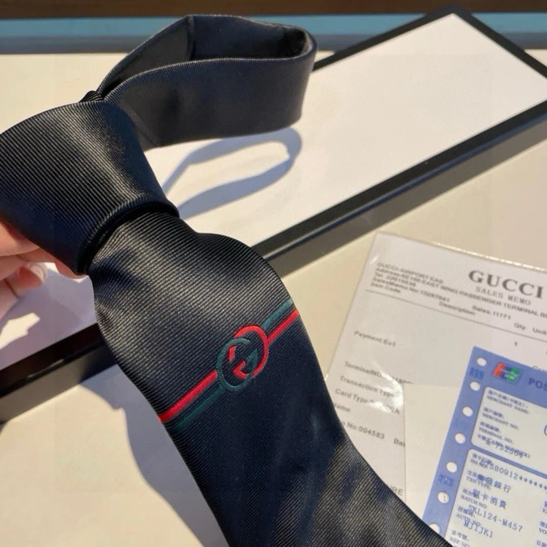 Gucci GG Interlocking Logo Silk Tie | 7757304016